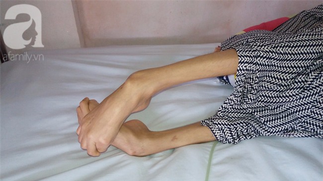 Người phụ nữ sống sót trong vụ nổ ở Văn Phú, Hà Nội: Mong con dâu tỉnh lại để các cháu được gọi Mẹ ơi - Ảnh 3.