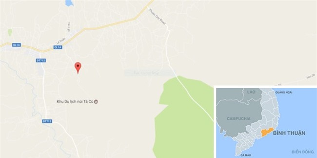 Phat hien thi the dut lia chan vuong tren bui cay hinh anh 2