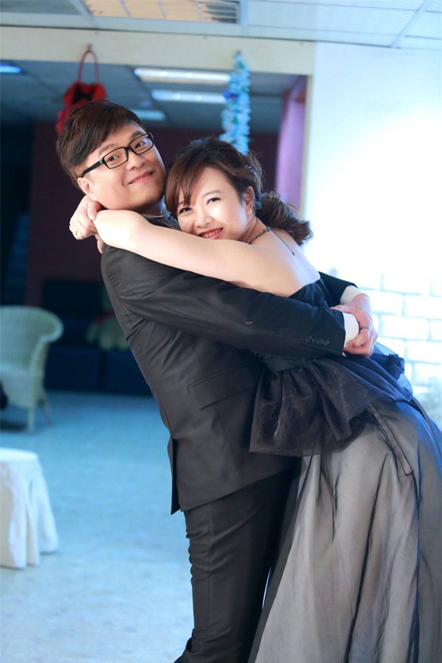 hinh anh ngot ngao cua 9x viet ben "ong xa" dai loan lon hon gan 20 tuoi - 2