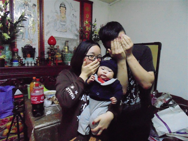 hinh anh ngot ngao cua 9x viet ben "ong xa" dai loan lon hon gan 20 tuoi - 9