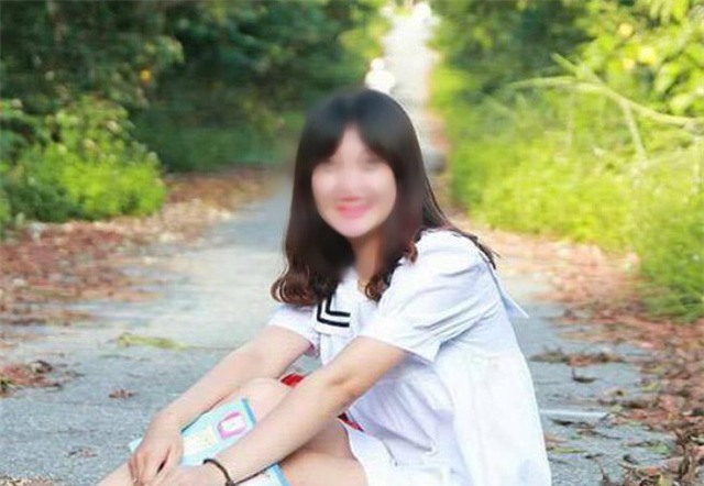 Do mâu thuẫn trong chuyện tình cảm, nữ sinh N.T.A đã uống thuốc diệt cỏ tự tử. Ảnh: Gia đình cung cấp