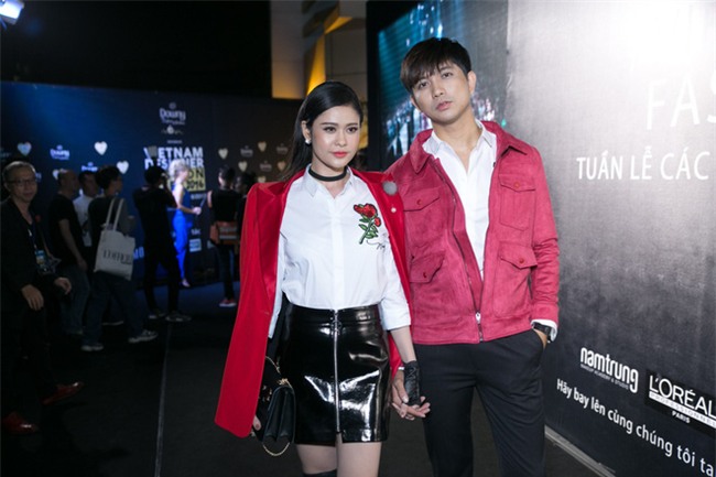 Không chỉ mặc ton-sur-ton, Tim và Trương Quỳnh Anh còn thích chăm chút quần áo trên thảm đỏ cho nhau - Ảnh 6.