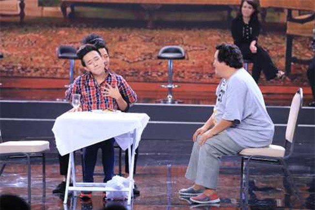 truong giang "qua tron" voi ban dien nu, nha phuong co lo au? hinh anh 15