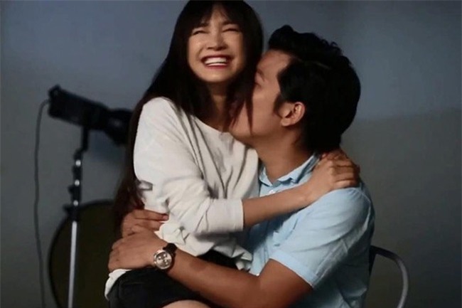 truong giang "qua tron" voi ban dien nu, nha phuong co lo au? hinh anh 20