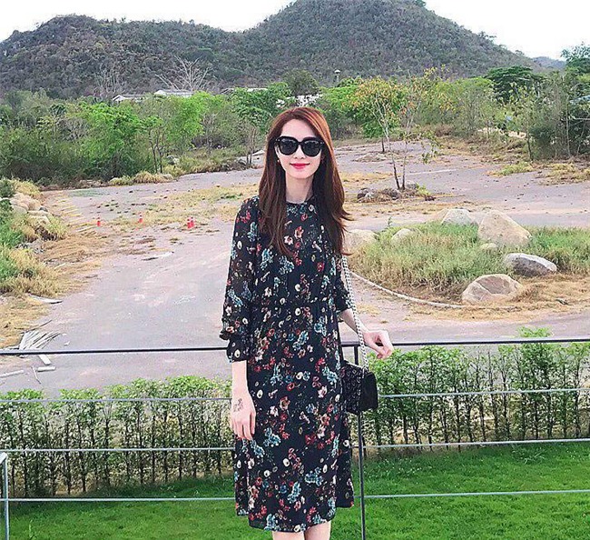 "boc" bi quyet giup hoa hau thu thao du rat gay van dep nuot na mon mon suc song - 5