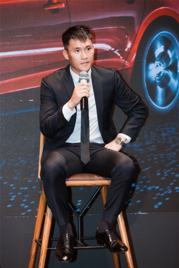 Thủy Tiên, công vinh, thủy tiên công vinh, ca sĩ thủy tiên, sao việt