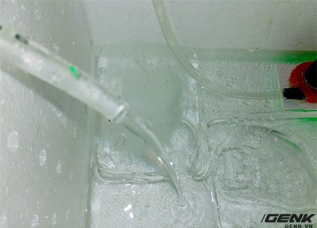 điều hòa tự chế, quạt phun sương, cách chống nóng giá rẻ, điều hòa