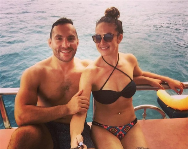 Co gai khong may qua doi khi treo co doa ban trai hinh anh 2