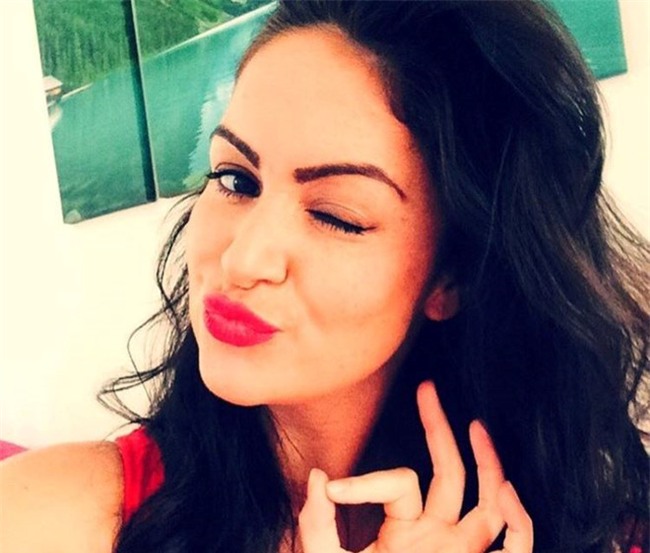 Co gai khong may qua doi khi treo co doa ban trai hinh anh 4