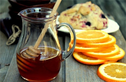 it ba noi tro biet cach nhan dien mat ong da qua han su dung - 1