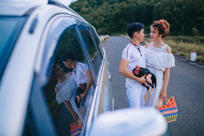 Người thứ ba trong ảnh cưới của cặp đôi Phú Yên khiến dân mạng bấm like nhiệt tình - Ảnh 7.
