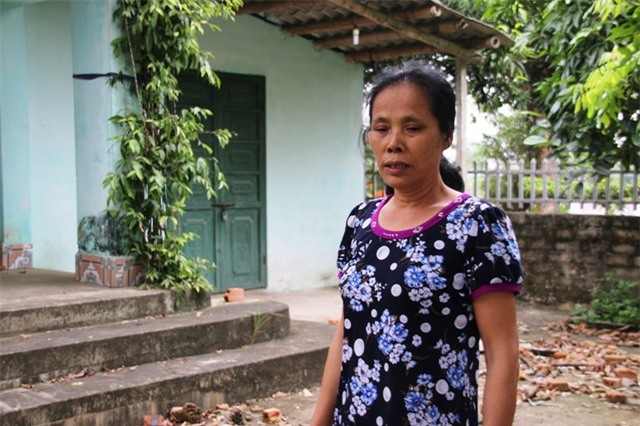 Bà Mến đau xót trước việc có nhà mà không được ở