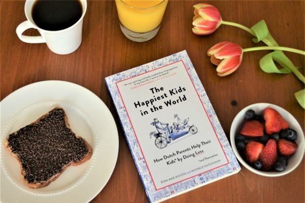 Mẹ Anh và mẹ Mỹ tiết lộ lý do trẻ em Hà Lan luôn hạnh phúc nhất thế giới - Ảnh 1.