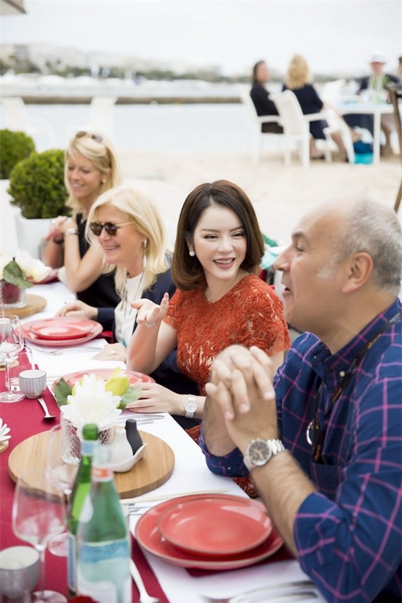 Diễn viên lý nhã kỳ,cựu đại sứ du lịch việt nam,liên hoan phim cannes