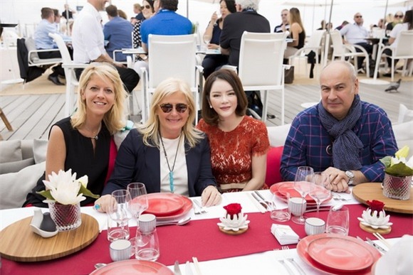 Diễn viên lý nhã kỳ,cựu đại sứ du lịch việt nam,liên hoan phim cannes