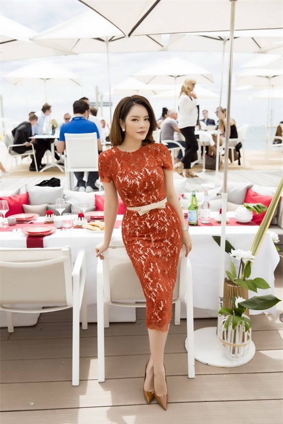 Diễn viên lý nhã kỳ,cựu đại sứ du lịch việt nam,liên hoan phim cannes