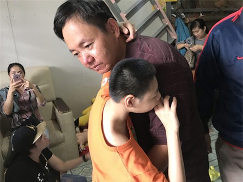 loi hua cua dang huu nghi, nguoi cha co hai con bi bai nao - 1