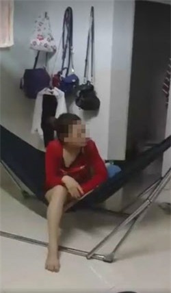 co vo vac bung bau di danh ghen lich su nhat qua dat - 1