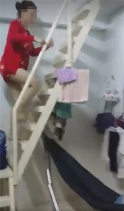 co vo vac bung bau di danh ghen lich su nhat qua dat - 3