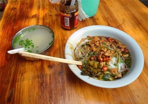 banh mi trung viet nam, mon an sang ngon nhat the gioi - 10