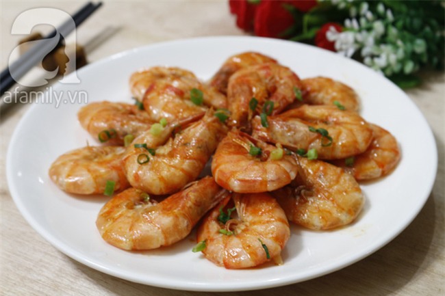 Nồi cơm sạch bay khi ăn cùng món tôm rim nước cốt dừa - Ảnh 5.