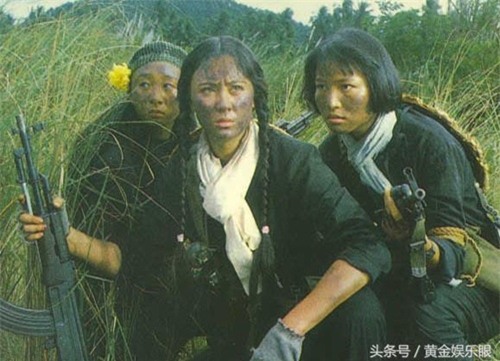 Cô vợ lai đẹp xuất sắc của ngôi sao võ thuật "ục ịch" nhất - 3