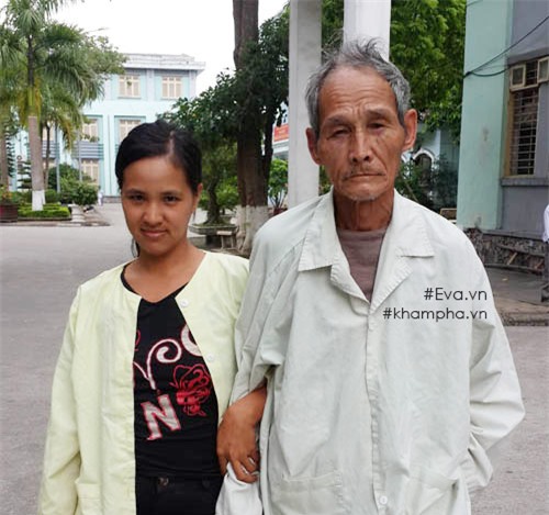 cuoc song hanh phuc cua cap vo chong chenh nhau 43 tuoi tai ha nam - 2