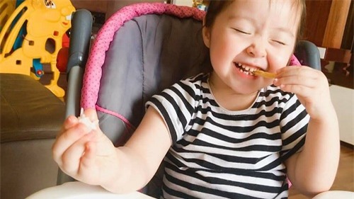 lau khong xuat hien, cadie moc tra gio bot "kute" ma chung chac nhu nguoi lon - 6