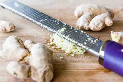 Meo vat than ky bien ban thanh chuyen gia trong viec bep nuc