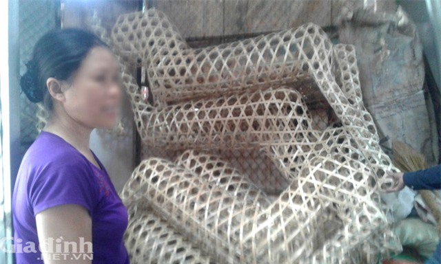 6 nam sau tham an kinh hoang, me le van luyen ban vang ma mong den het no va nuoi con - 2