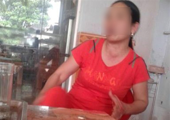 6 nam sau tham an kinh hoang, me le van luyen ban vang ma mong den het no va nuoi con - 3