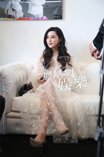 Đẳng cấp nhan sắc của Phạm Băng Băng tại Cannes: Chẳng cần lồng lộn vẫn đẹp hết nấc! - Ảnh 8.