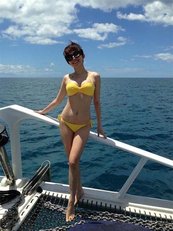 Cận cảnh nhan sắc nóng bỏng của 3 ca sĩ cùng tên - Ảnh 8.