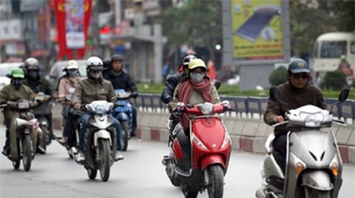 mien bac don khong khi lanh giua mua he, ngay mai thoi tiet giam 10 do c - 1