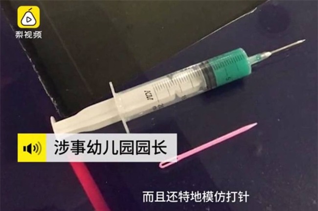 9 bé mầm non bị cô giáo đâm kim tiêm vào người do không nghe lời - Ảnh 4.
