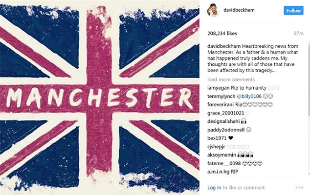 Beckham, Ronaldo... tưởng niệm nạn nhân trong vụ nổ bom ở Manchester - Ảnh 2.