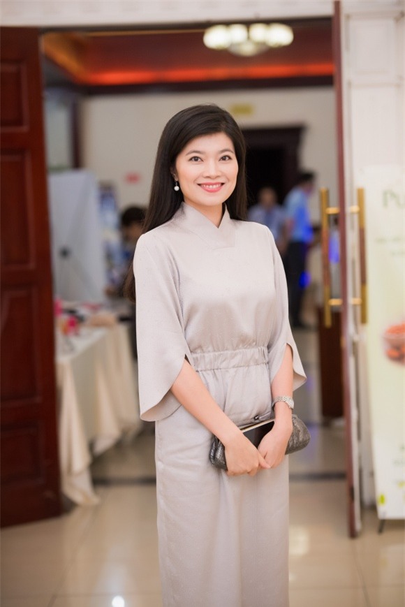 Đan Lê, MC Đan Lê, diễn viên Đan Lê, sao Việt