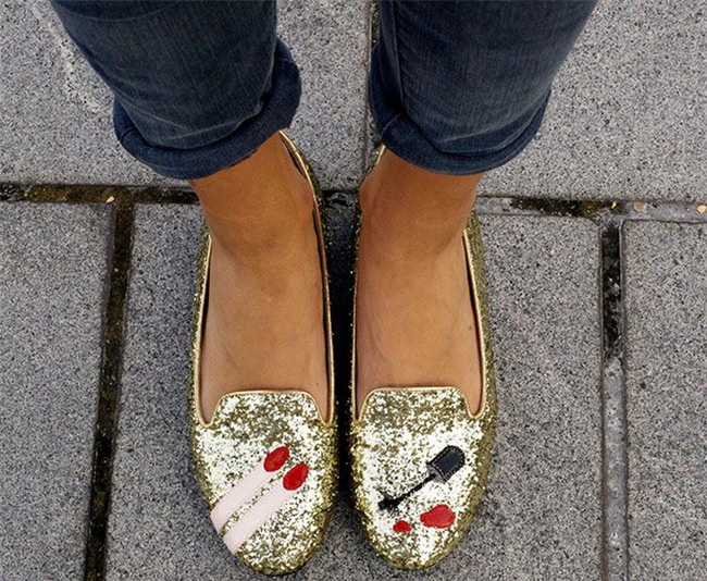 Thật khó tin nhưng năm nay, phải đi giày cọc cạch mới đúng mốt! - Ảnh 8.