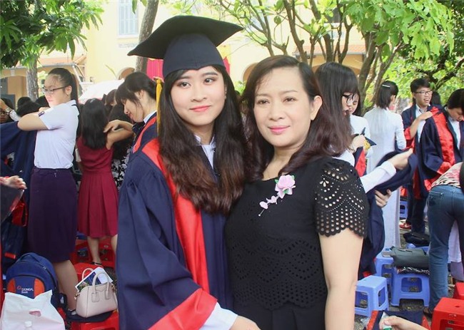 học sinh, bế giảng, Trường THPT Nguyễn Thị Minh Khai, Tri ân và trưởng thành