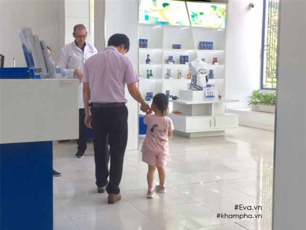 bac si chi cach don gian phat hien tre nho mac hoi chung ban chan bet - 1