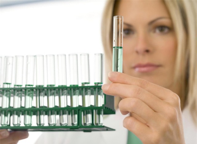 Ham dùng collagen “xách tay”, hại thận lúc nào không hay - Ảnh 2.