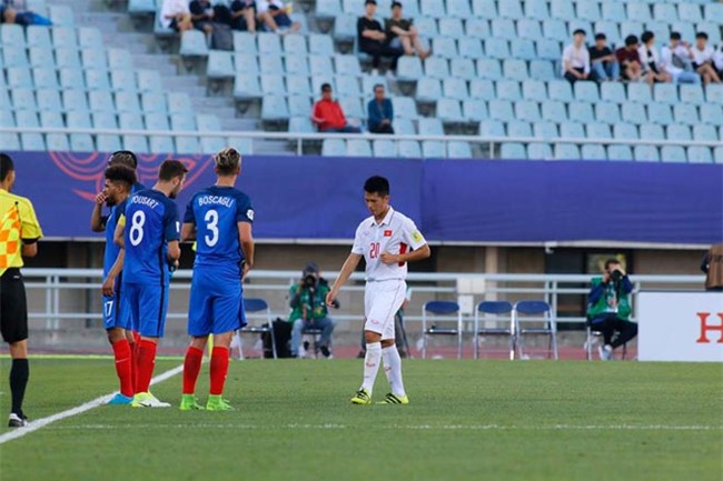 U20 Việt Nam - U20 Pháp: Rung chuyển vì SAO PSG 77 tỷ đồng - 2