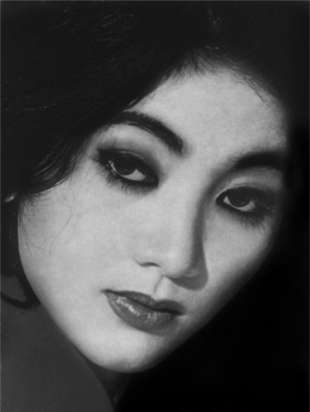 Thẩm Thúy Hằng: Bi kịch cuộc đời nữ minh tinh nhan sắc tuyệt trần, cát xê cao khủng khiếp - Ảnh 2.