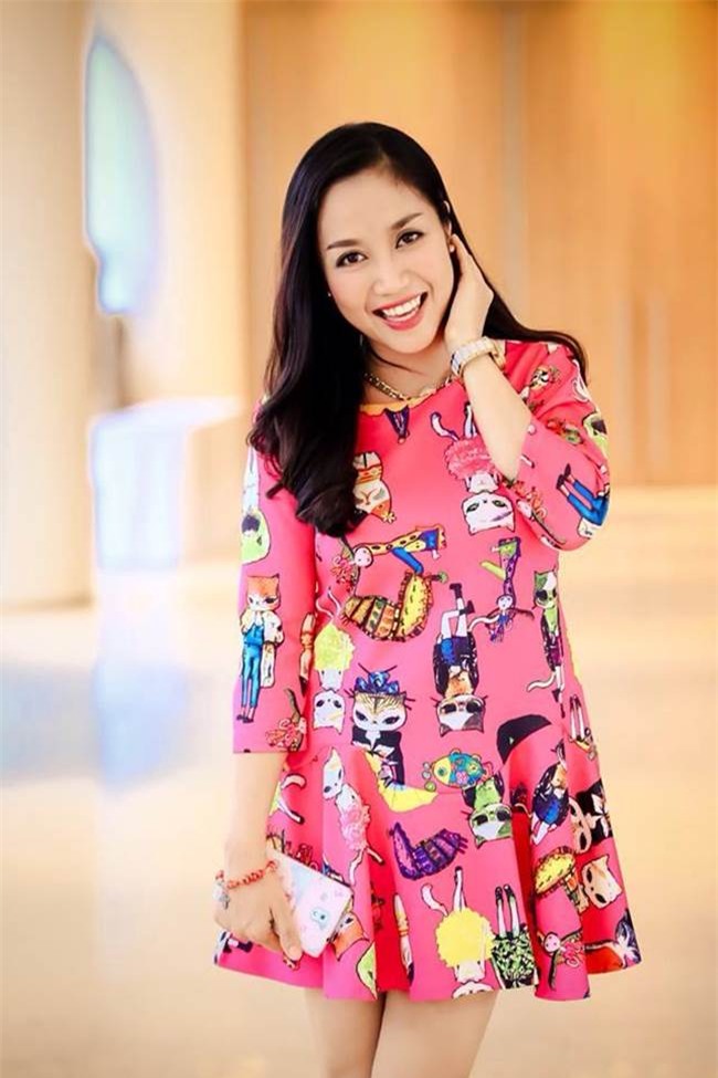 nhung my nhan vbiz ten van mac mat me "an dut" gai tre hinh anh 12