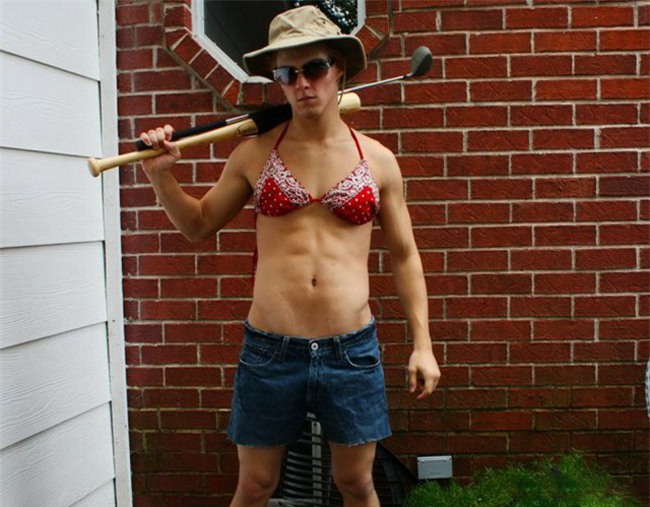 xem xong loat anh chi biet... "ngam cuoi" thoi! hinh anh 1