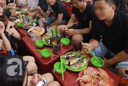 Khách du lịch tố bị nhà hàng tính tiền nhập nhằng gian lận gần 3 triệu đồng - Ảnh 3.