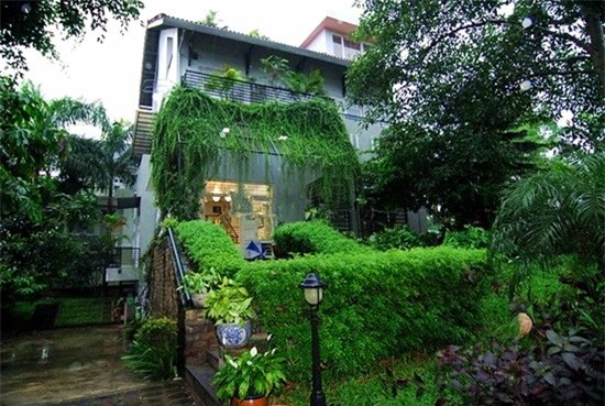 Bạn đã thật sự biết hết những đại gia ngầm của showbiz Việt này chưa? - Ảnh 10.