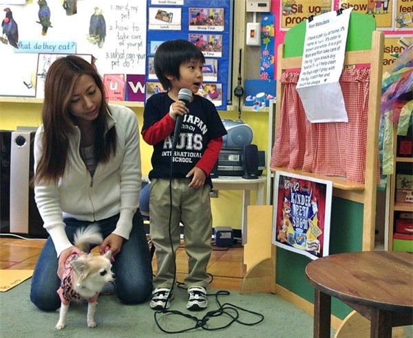 Môn văn,Học sinh tiểu học,Bài văn mẫu,Bài văn bá đạo,Điện thoại thông minh,Giáo dục Việt Nam