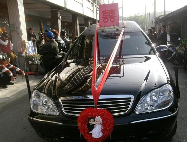 chu re mang xe tang di don dau va li do khong ngo phia sau… - 3