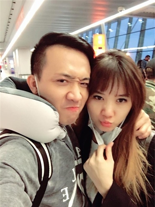 tran thanh bi vo "kem chat" tu nha den quan karaoke va day la thai do hinh anh 22